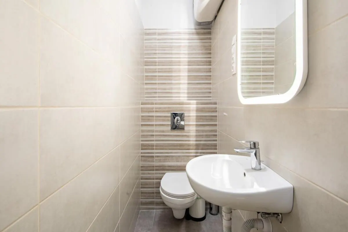 Very Central - Easy Use - Air Con Studio Budapesta Apartament